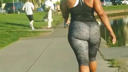 Un poco de colegialas mexicanas porno aceite - y un estudiante ruso está listo para correrse